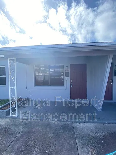 3716 Henry Ave Photo 1