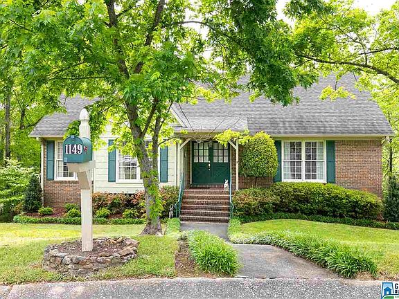2nd image of 1149 Mountain Oaks Dr