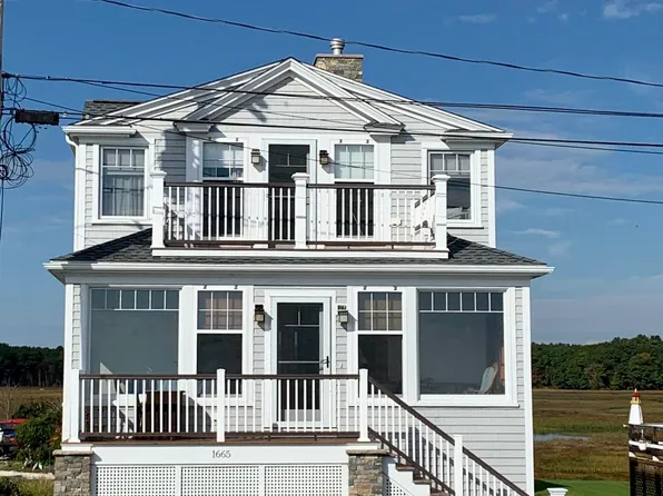 1665 Ocean Blvd, Rye, NH 03870