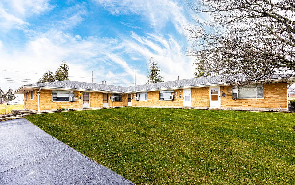 ENGLEWOOD APARTMENTS