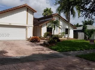 5853 SW 119th Ave, Cooper City, FL 33330