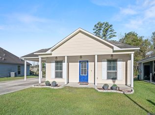 32471 Lake Pointe Blvd, Denham Springs, LA 70726