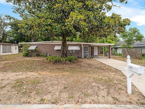 2nd image of 2895 Citrus Dr