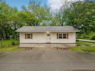 160 S H St, Quinton, OK, 74561