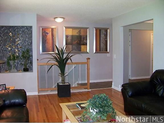 3rd image of 2115 Argonne Dr NE