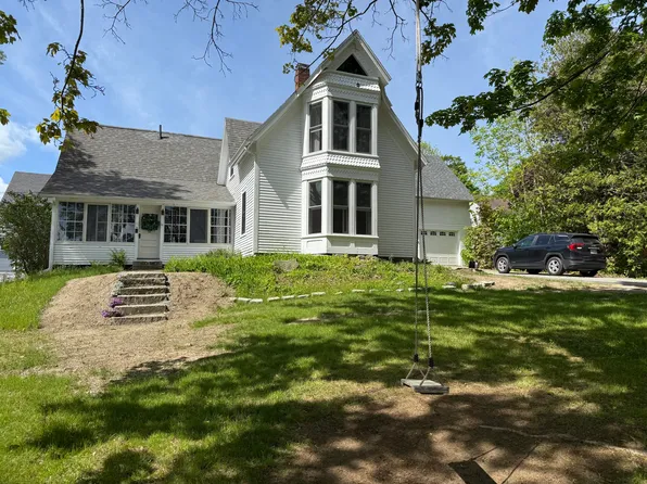 52 Washington Street, Camden, ME 04843