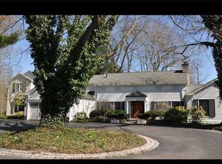 230 Alpine Dr, Rochester, NY 14618