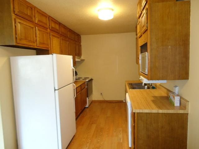 2nd image of 603 S Thorington St