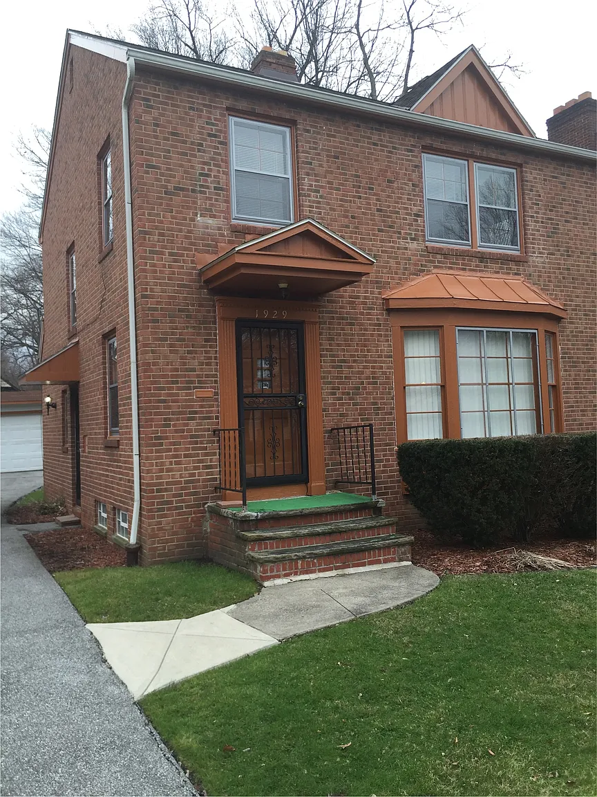 1929 Janette Ave photo 1