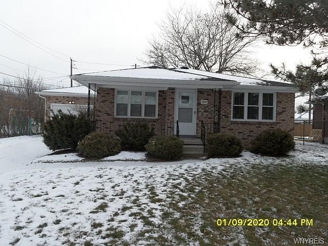 1st image of 309 Claudette Ct