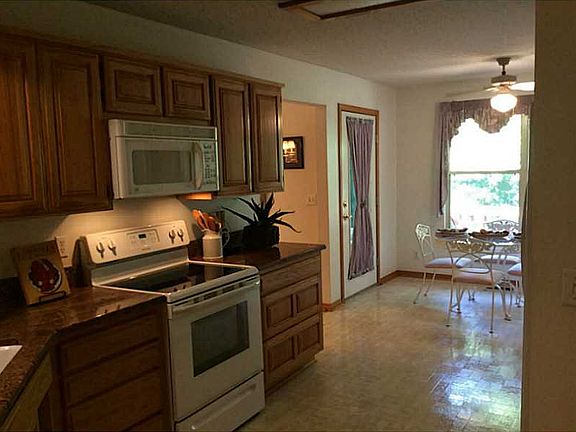 4th image of 24 Shanklin Dr