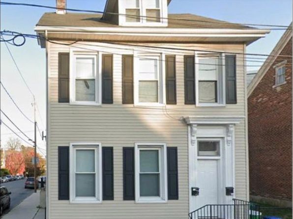 438 3rd Ave #1