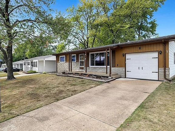 2nd image of 6802 Cherryvale Dr