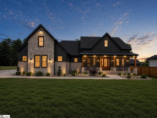 117 Joyful Ct, Woodruff, SC 29388