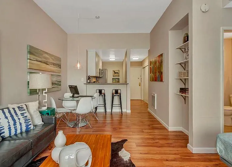 151 Lakeside Dr #307 — Photo 3