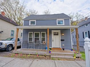 941 6th St, Rensselaer, NY 12144