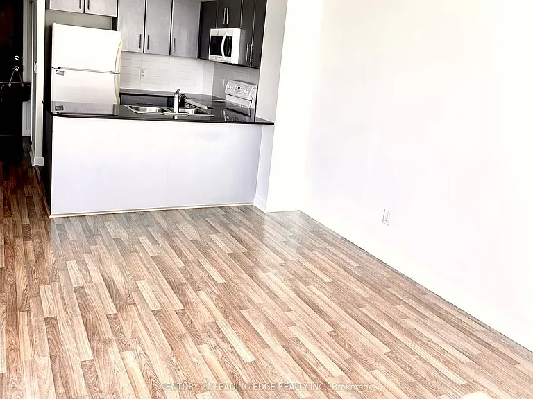12 Yonge St #2203 — Photo 9