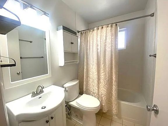 5th image of 650 N 300 W APT 210