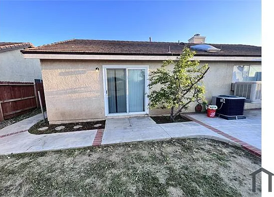 4031 Belleshire Way — Photo 3