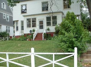 34 Beech St, East Orange, NJ 07018