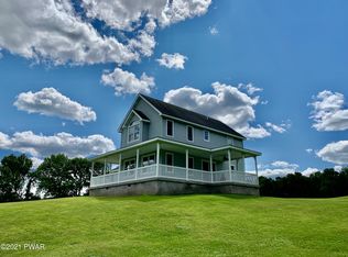 369 Watts Hill Rd, Honesdale, PA 18431