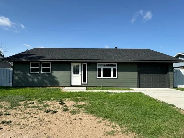 1106 S Pennsylvania Ave, Liberal, KS 67901