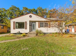3427 Parkland Ave SW, Wyoming, MI 49509