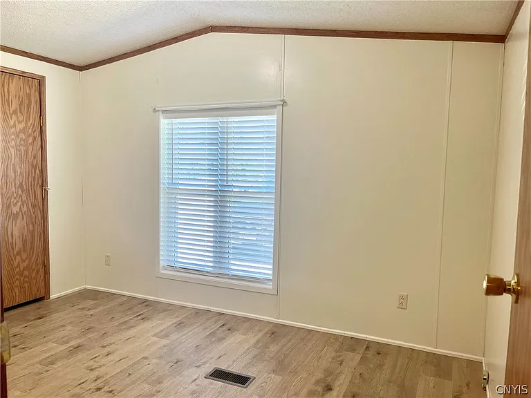 47 Miner Rd — Photo 20