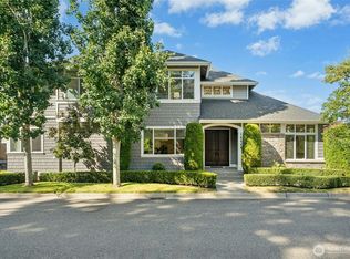 16048 SE 45th Pl, Bellevue, WA 98006