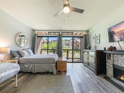 11591 Snowpeak Way #208, Truckee, CA, 96161