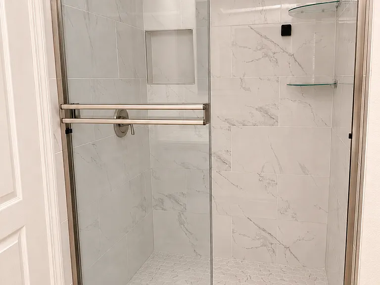 1085 E Pennsylvania Ave — Photo 15