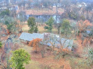 1920 Loveland Cir, Guthrie, OK 73044