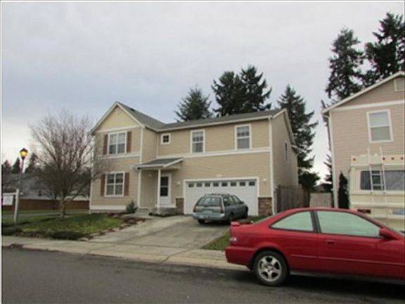 3rd image of 19401 105th Avenue Ct E