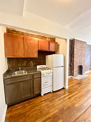 Rented by CMV Realty Inc.