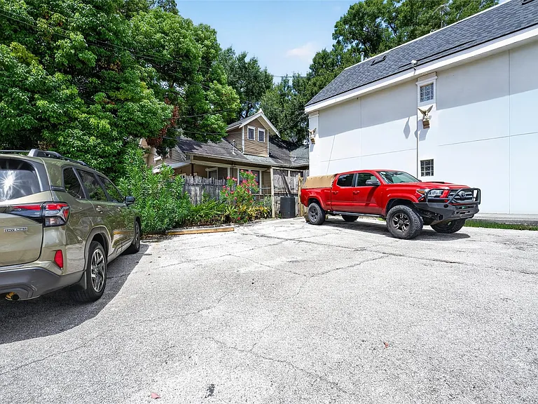 1404 Welch St #7 — Photo 29