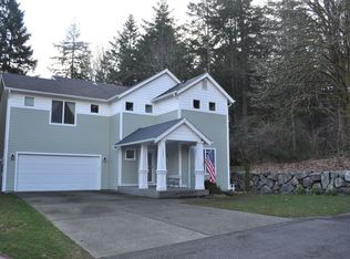 1242 Burnside Pl, Dupont, WA 98327