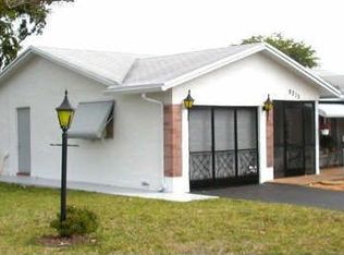 9215 NW 81st Ct, Tamarac, FL 33321