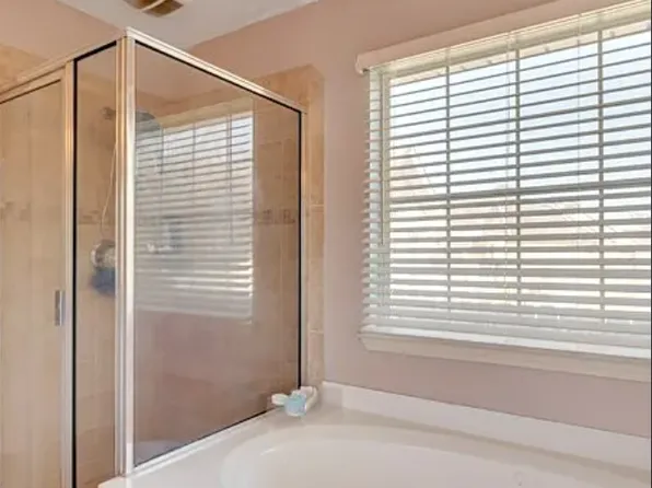 40 Blue Lake St, Richmond Hill, GA 31324