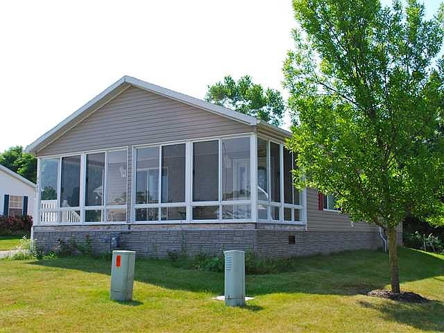 1st image of 5562 Canton Dr
