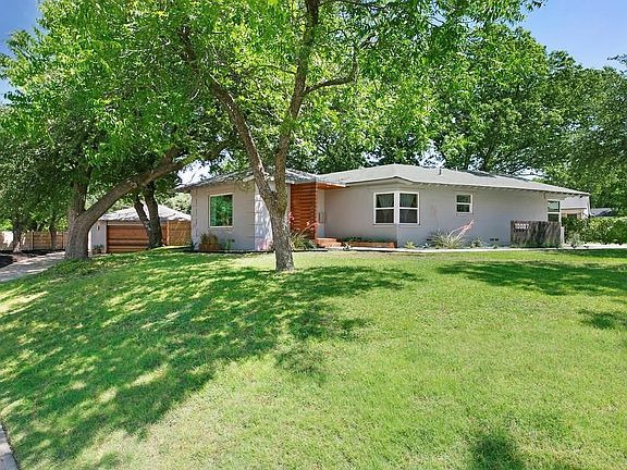 4th image of 10007 Lake Gardens Dr