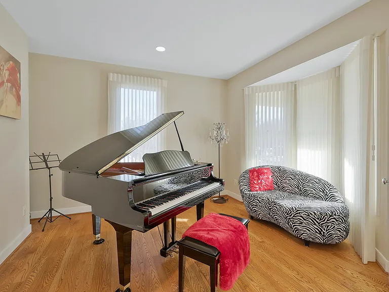 5922 Chesterbrook Rd — Photo 10