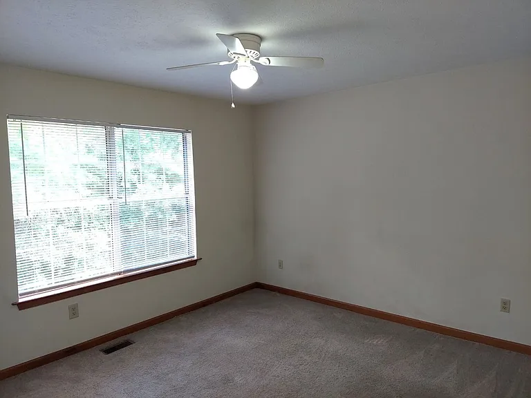 1541 Paul Jack Dr — Photo 11