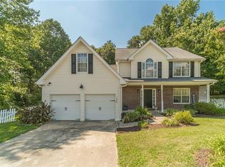 1220 Timber Walk Dr, Loganville, GA 30052
