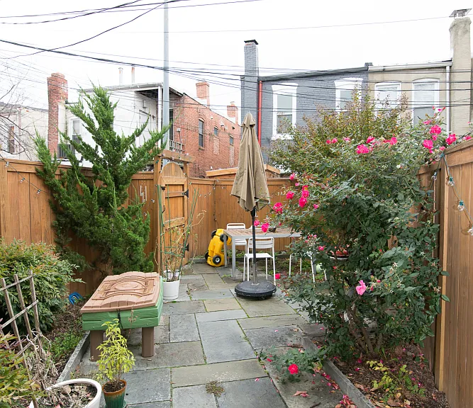 340 Oakdale Pl NW — Photo 17