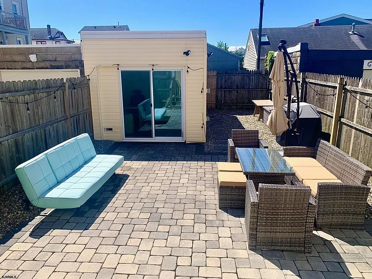 6512 Winchester Ave — Photo 24