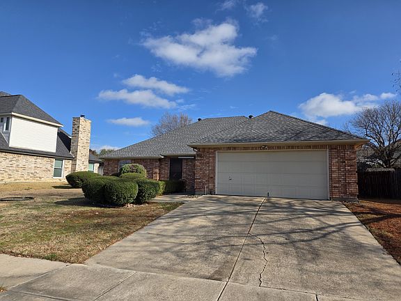 3rd image of 2308 Welch Pl