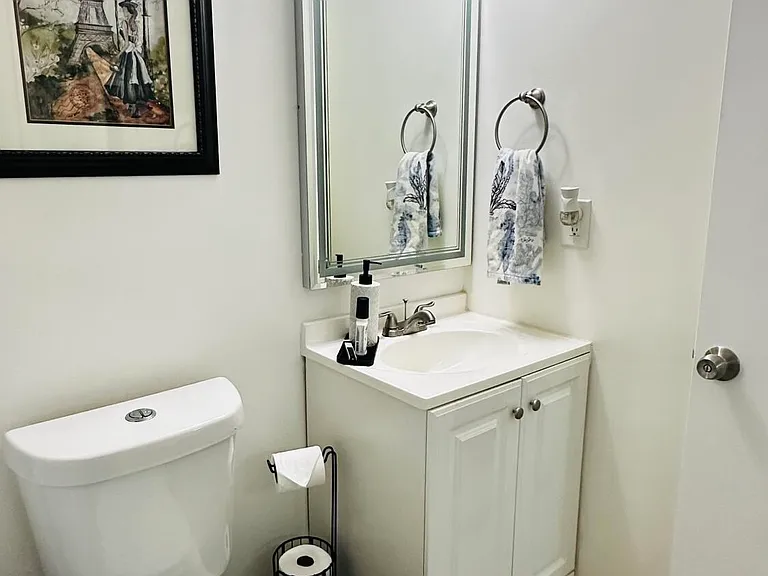 2105 Wharf Ln — Photo 9