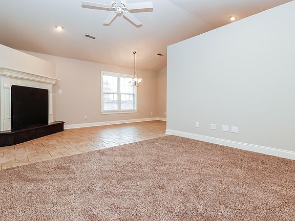 2nd image of 1351 Winterberry Ave