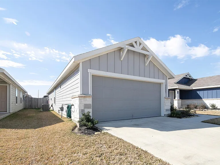 24023 Swather Way — Photo 2