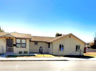 420 W North St, Manteca, CA 95336